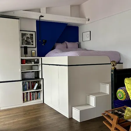 דירה Large Studio Near Pere-lachaise פריז
